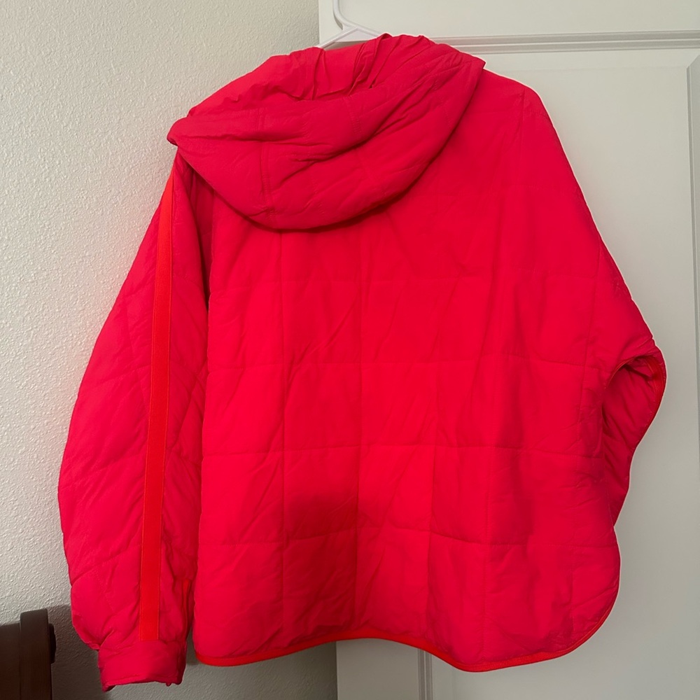 Pippa packable pullover puffer - image 2